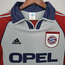 FC Bayern Munich 98/99 Away Shirt 3