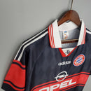 FC Bayern Munich 1997-99 Home Shirt 3