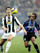 Juventus 04/05 Home Shirt 3