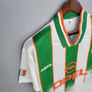Republic of Ireland 1994 Away Shirt 3