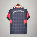 FC Bayern Munich 1997-99 Home Shirt 2