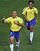 Brazil 2002 Home Shirt 4