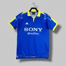 Juventus 97/98 Long Sleeve Away Shirt